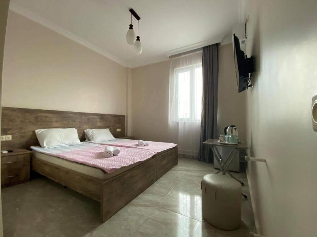 Nana'S Hotel Tchaikovsky Street 34 Batumi Exterior photo